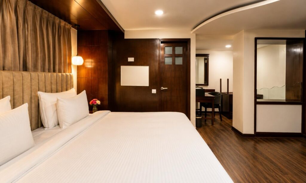 Room image 1
